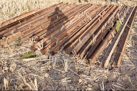 DIDUGA TERLIBAT PENCURIAN REL, OKNUM TNI DIAMANKAN&nbsp;PERHUTANI