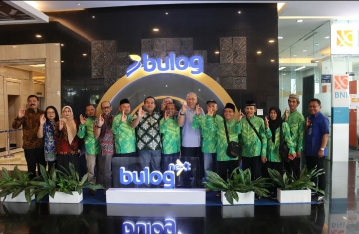 APTRI BLORA AUDIENSI DENGAN DIRUT BULOG, MENYOAL NASIB PETANI&nbsp;TEBU