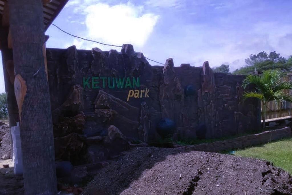 INSPEKTORAT AUDIT DUGAAN KORUPSI PROYEK KETUWAN PARK