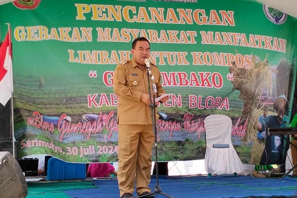 BLORA LUNCURKAN GEMA MBAKO: SOLUSI INOVATIF SULAP LIMBAH TERNAK JADI PUPUK ORGANIK