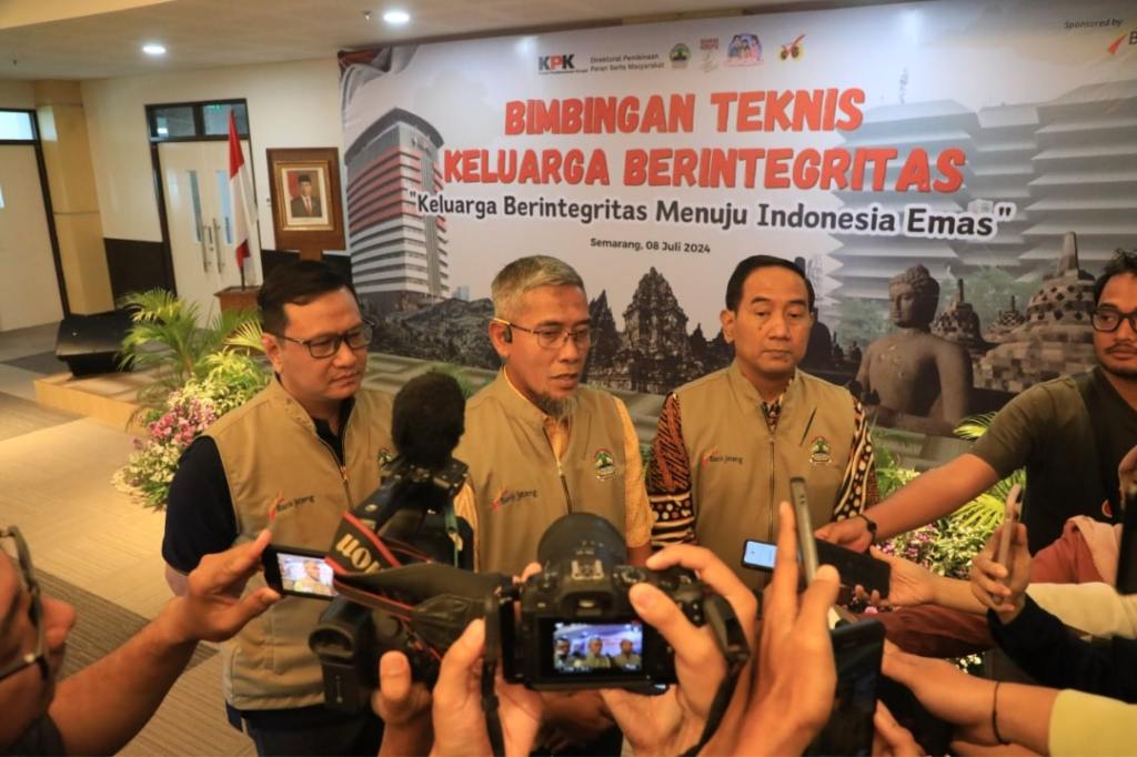 GEMPA BATANG SEBABKAN 56 RUMAH RUSAK, STATUS TANGGAP DARURAT!