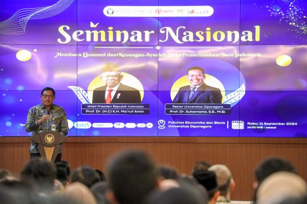 TUMBUH KEMBANGKAN EKONOMI SYARIAH, PEMPROV JATENG BENTUK KOMITE DAERAH EKONOMI DAN KEUANGAN