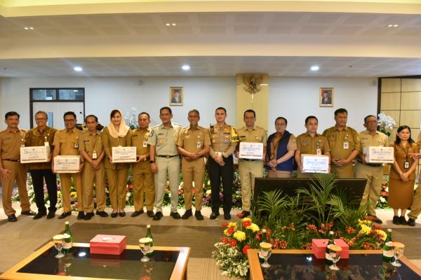 PEMPROV JATENG DORONG PEMKAB/PEMKOT TINGKATKAN PAD MELALUI OPTIMALISASI KEPATUHAN WAJIB PAJAK KENDARAAN&nbsp;BERMOTOR