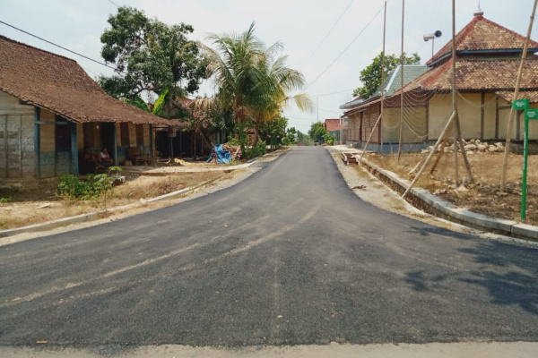 NAJIB, AKTIVIS PERGERAKAN DARI KEDUNGTUBAN PUJI PEMBANGUNAN DI BAWAH KEPEMIMPINAN ARIEF ROHMAN